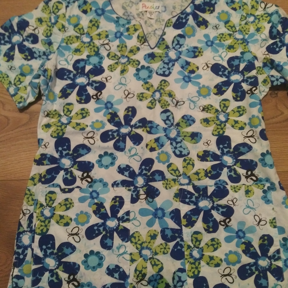 Uniform top Peaches